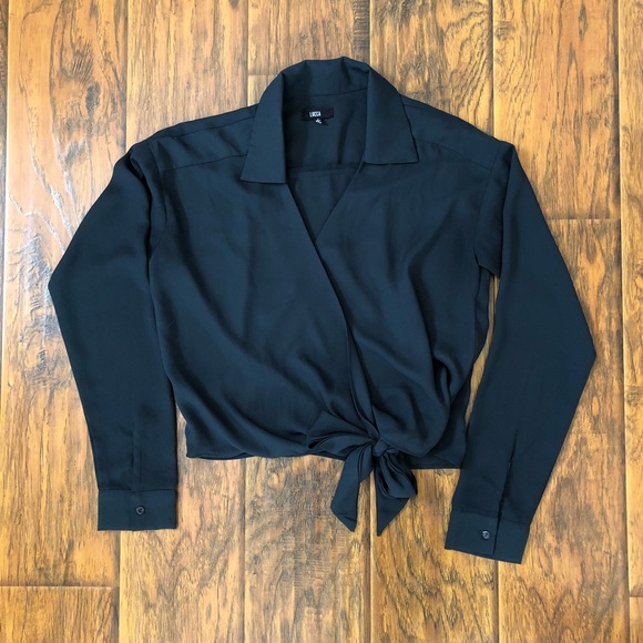 UO Luca Couture Surplice Side Tie Blouse - Picture 6 of 8